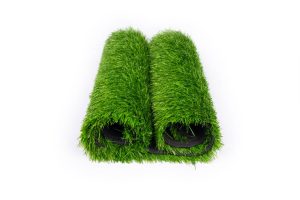 מהו מנקה דשא סינטטי?